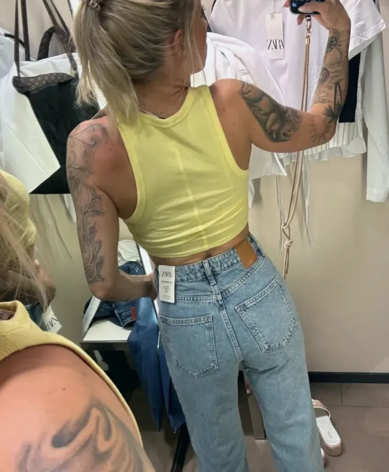 Amy, 37