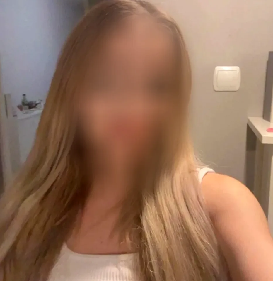 Eilidh, 24