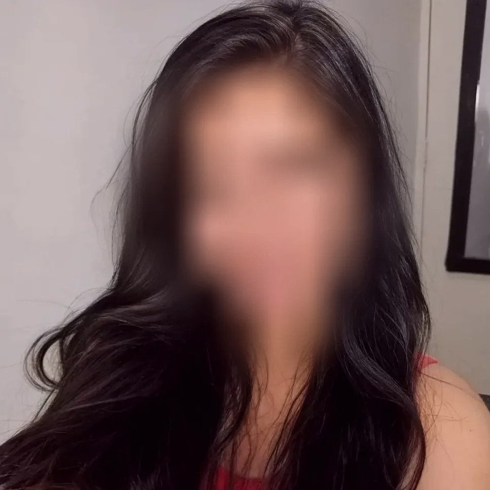 Michelle, 21