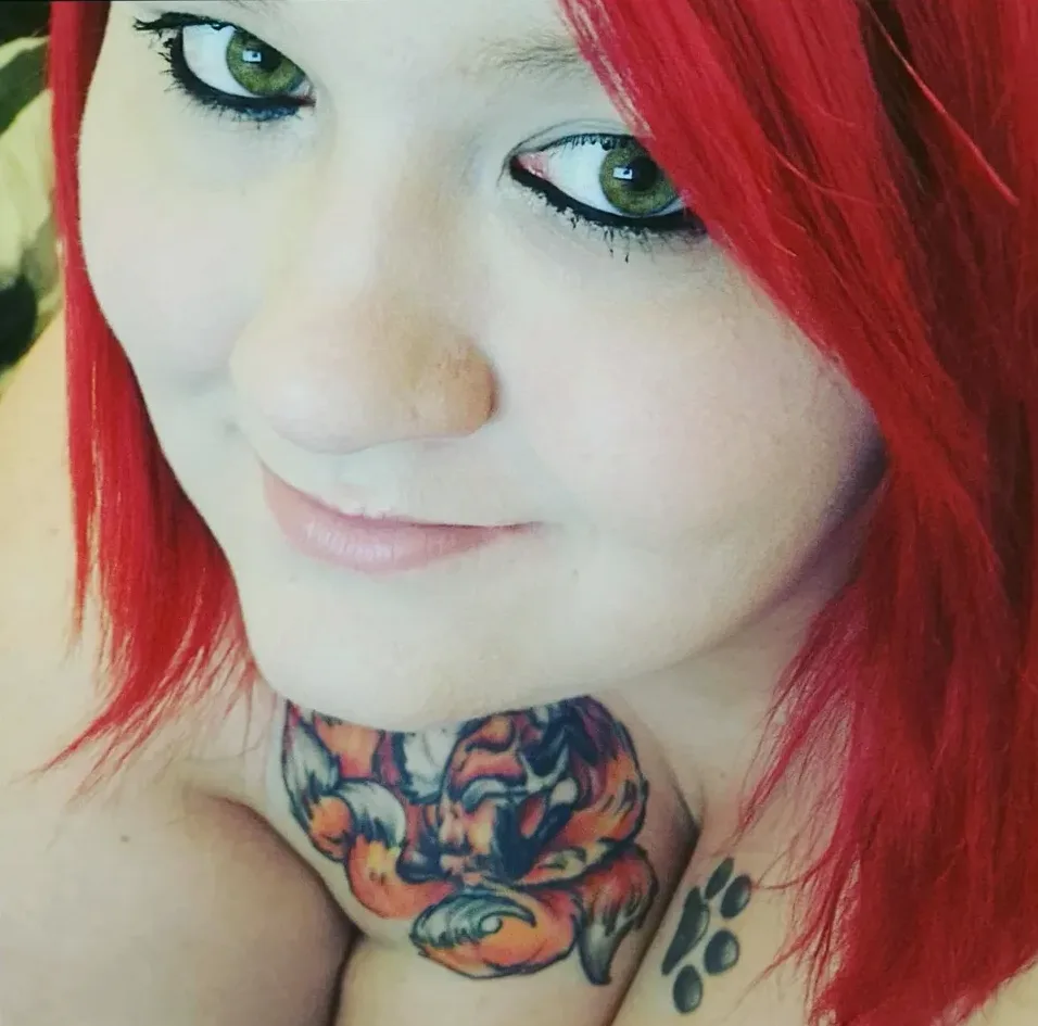 Sophie, 32